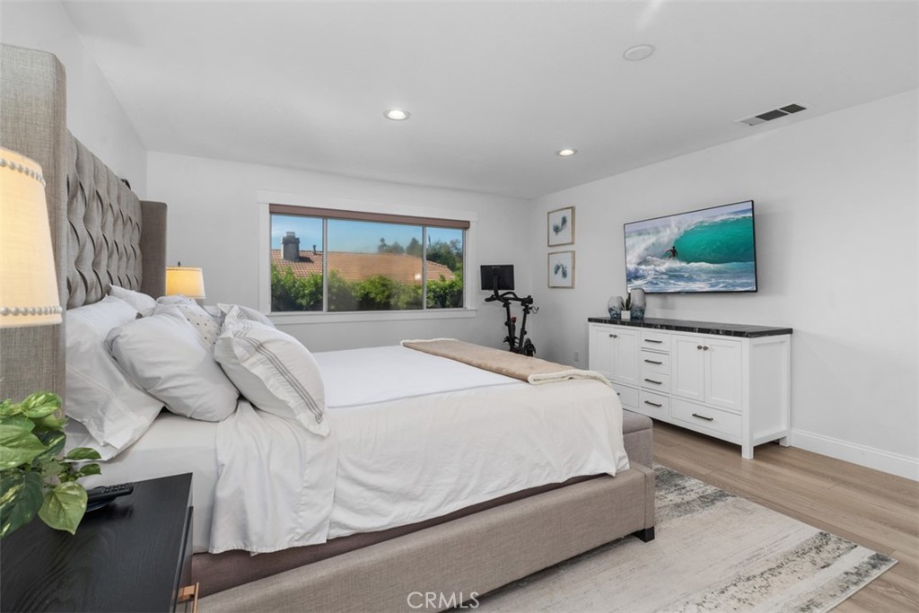 8 National Place, Irvine CA 92602 - photo 27