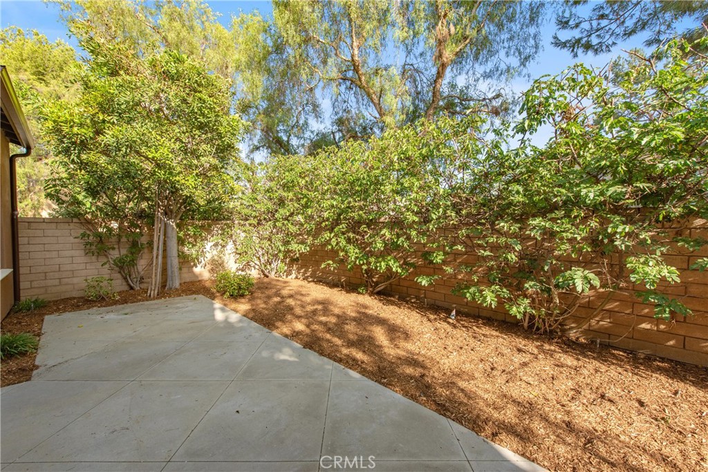 8 Reunion, Irvine CA 92603 - photo 21