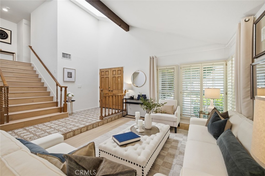 8 Ribera, Irvine CA 92620 - photo 2