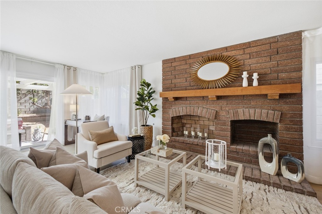 8 Ribera, Irvine CA 92620 - photo 3