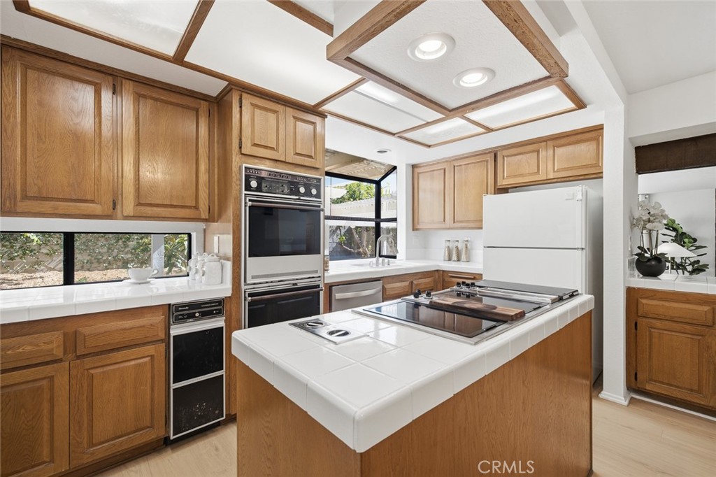 8 Ribera, Irvine CA 92620 - photo 15