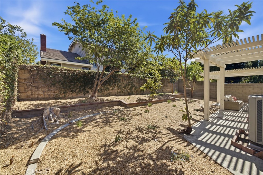 8 Ribera, Irvine CA 92620 - photo 44