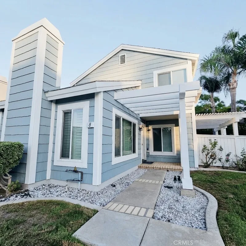 8 Silkleaf, Irvine, CA 92614