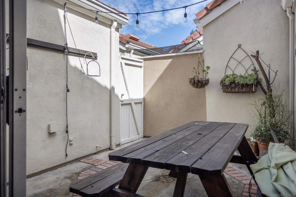 8 Wellesley 6, Irvine CA 92612 - photo 3