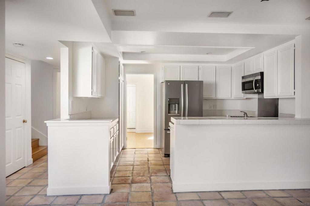 8 Wellesley 6, Irvine CA 92612 - photo 5