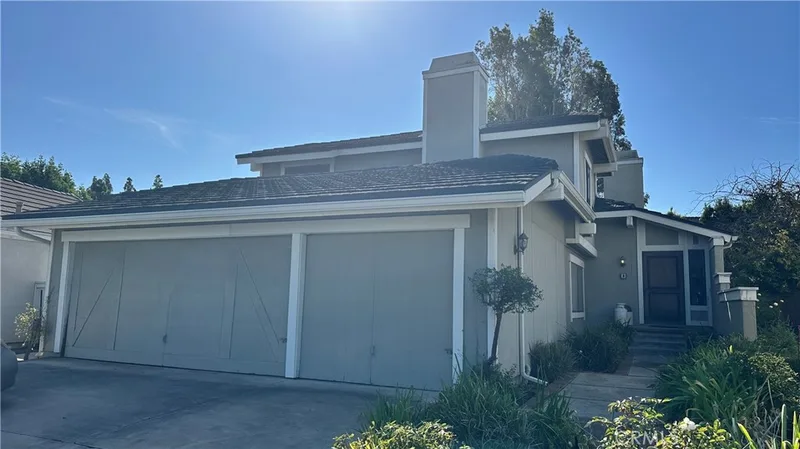 8 Woodfall, Irvine, CA 92604