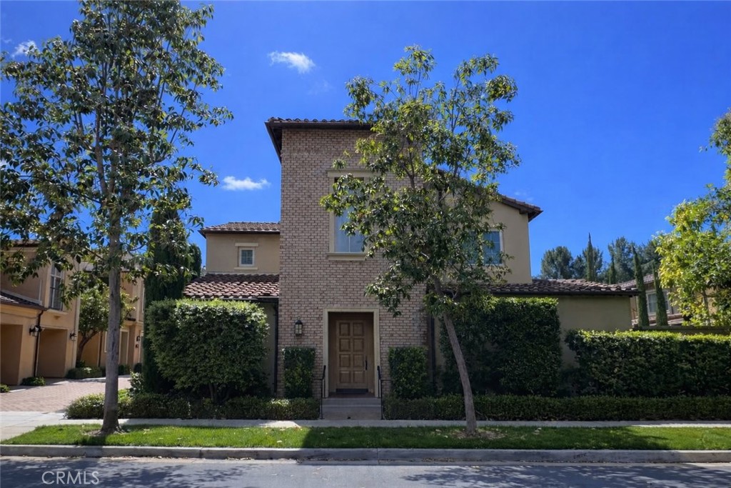 80 Cipresso, Irvine CA 92618 - photo 1