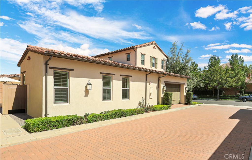 80 Meander, Irvine CA 92620 - photo 2