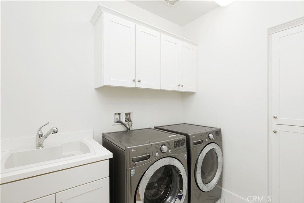 80 Meander, Irvine CA 92620 - photo 36