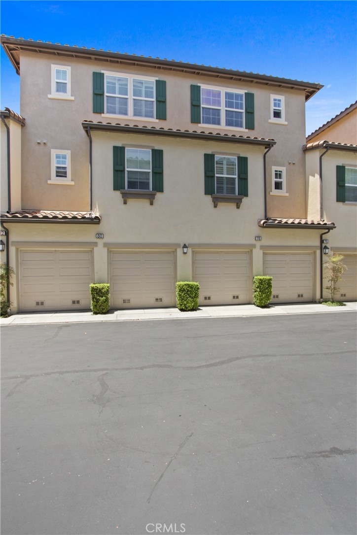 80 Vermillion, Irvine CA 92603 - photo 15