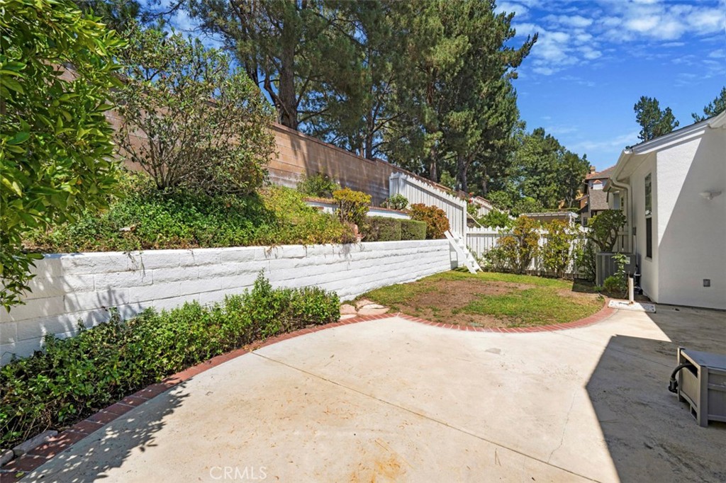 Make 80 a DONE DEAL and see the unveiling of a beautifully refined single-level residence ideally positioned within one - 80 Winslow, Irvine CA 92620 - photo 28