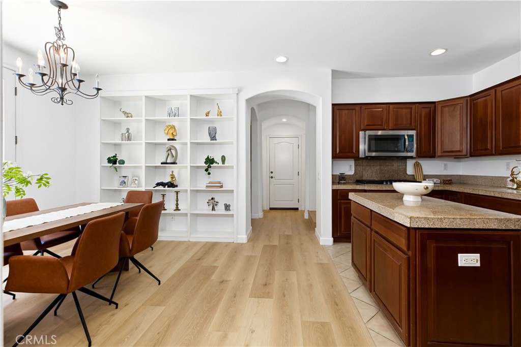 80 Wonderland, Irvine CA 92620 - photo 3