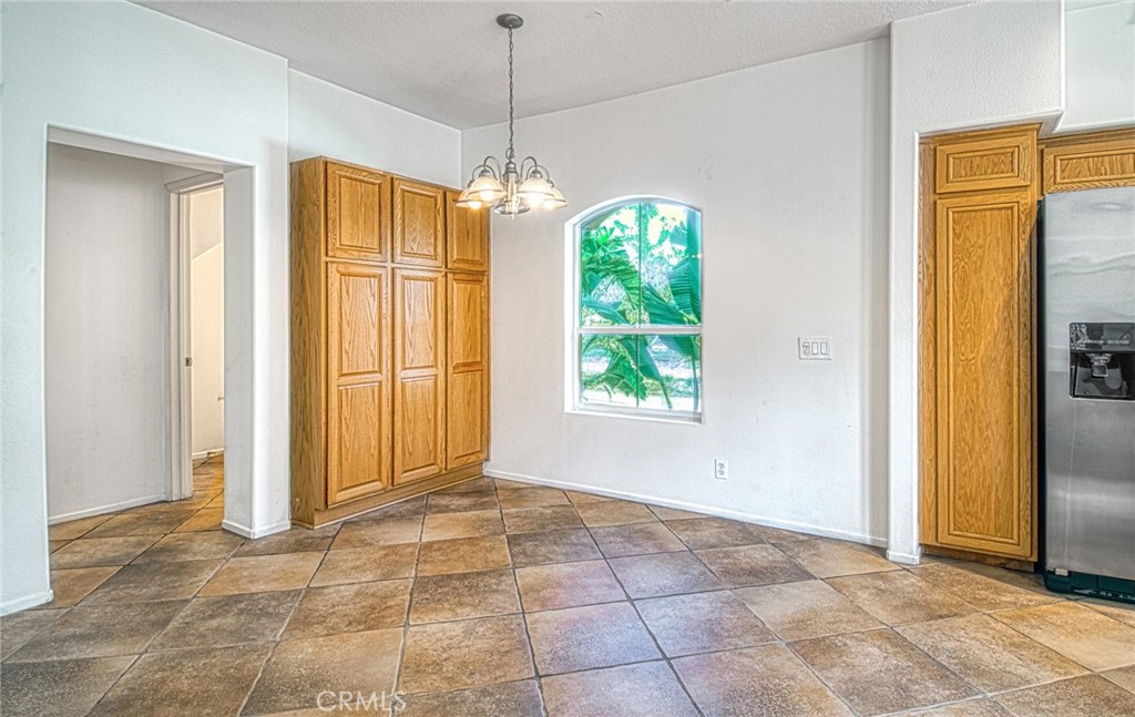 Dining area. - 808 Terra Bella, Irvine CA 92602 - photo 5