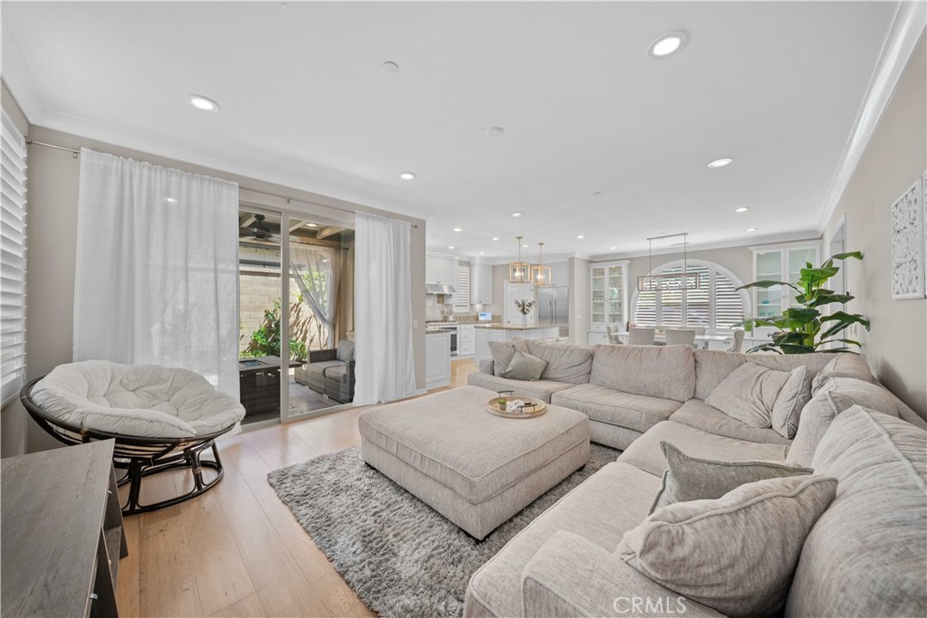 81 Cactus Flower, Irvine CA 92620 - photo 3