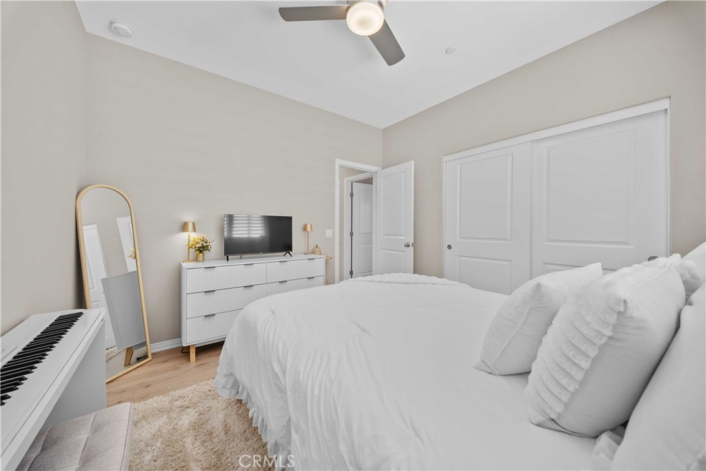 81 Cactus Flower, Irvine CA 92620 - photo 22