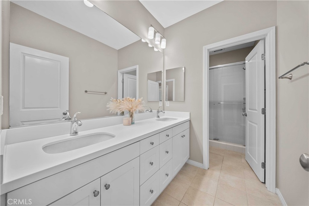 81 Cactus Flower, Irvine CA 92620 - photo 23