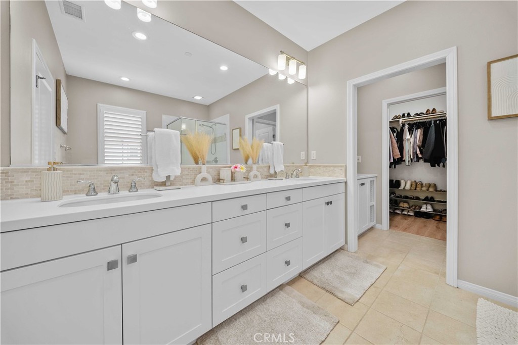 81 Cactus Flower, Irvine CA 92620 - photo 35