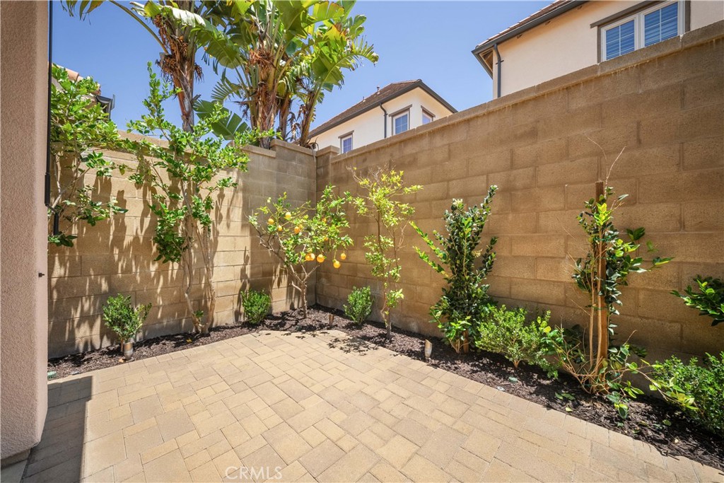 81 Cactus Flower, Irvine CA 92620 - photo 45