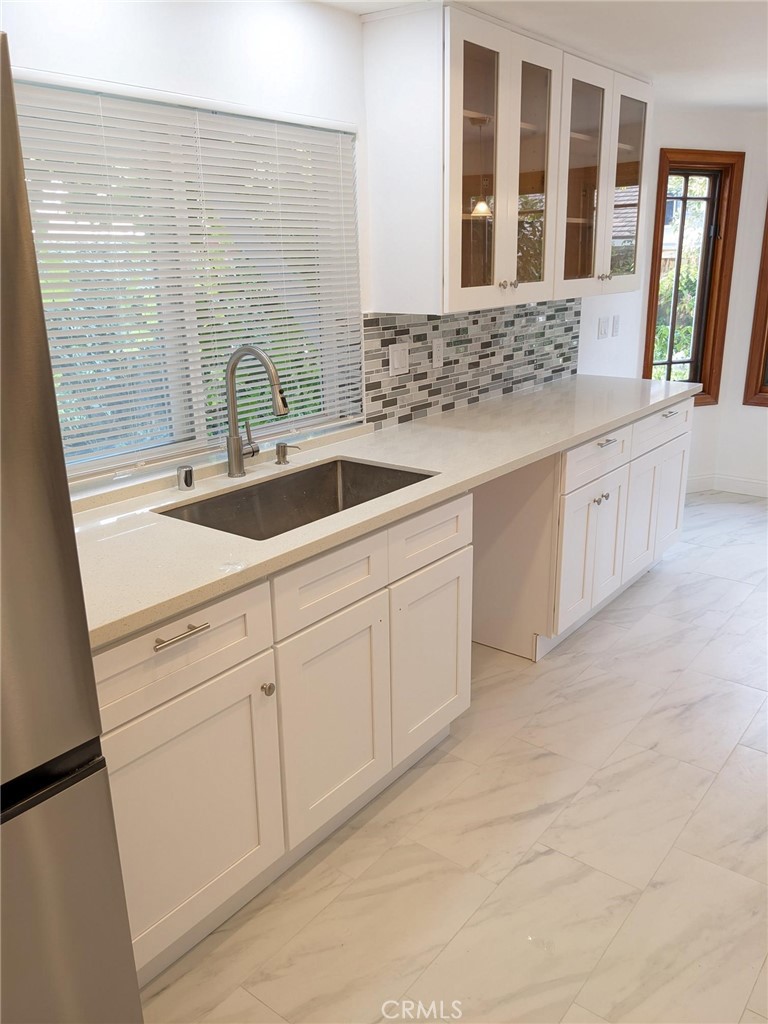81 Nighthawk, Irvine CA 92604 - photo 2