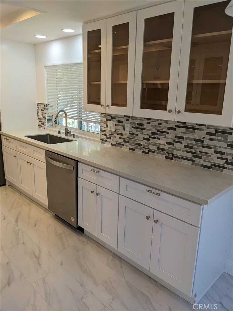 81 Nighthawk, Irvine CA 92604 - photo 14