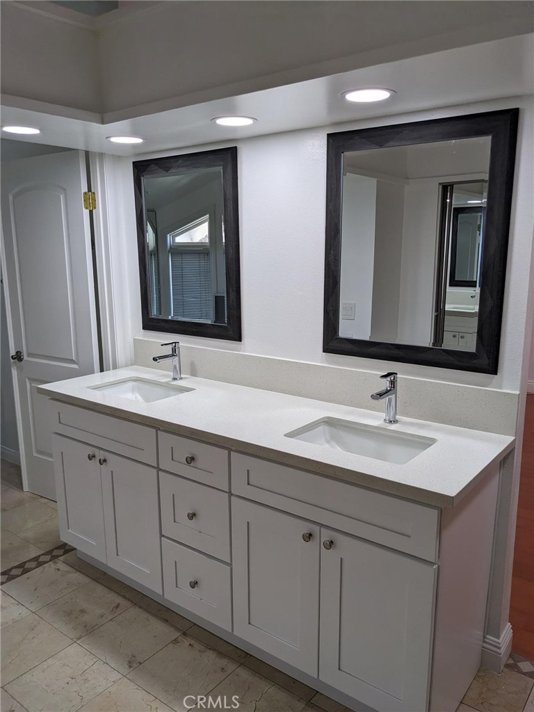 81 Nighthawk, Irvine CA 92604 - photo 20