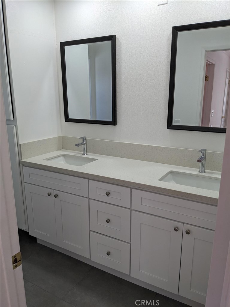 81 Nighthawk, Irvine CA 92604 - photo 25