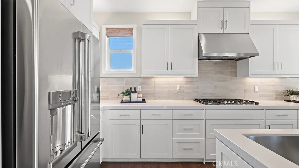 Photos shown are of model only- not actual homesite. - 817 Sonia, Irvine CA 92618 - photo 4