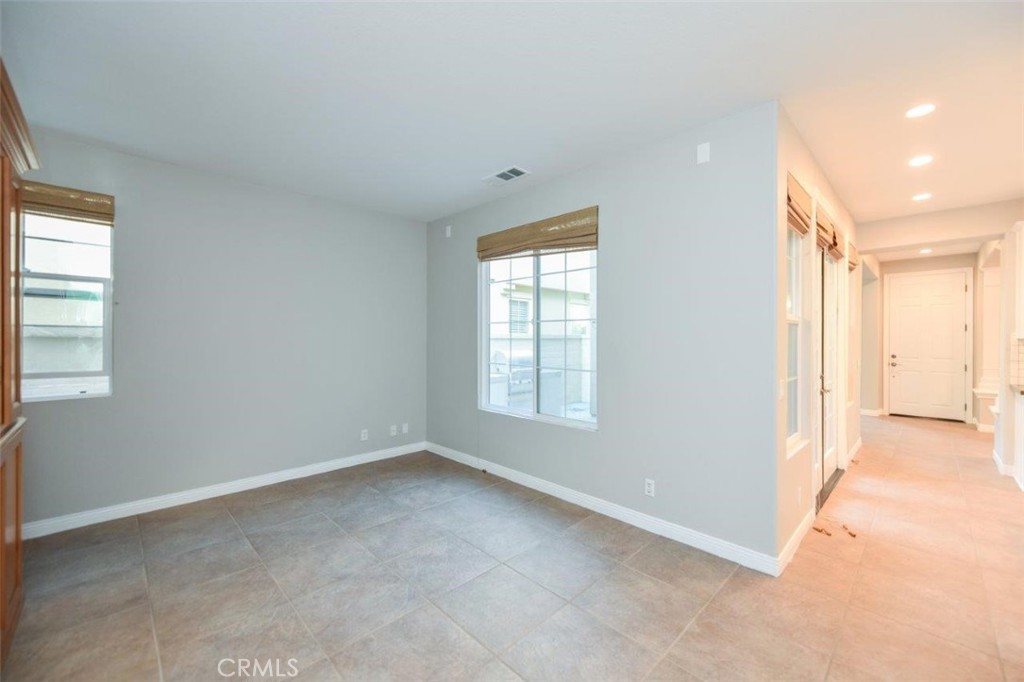 82 Figtree, Irvine CA 92603 - photo 9