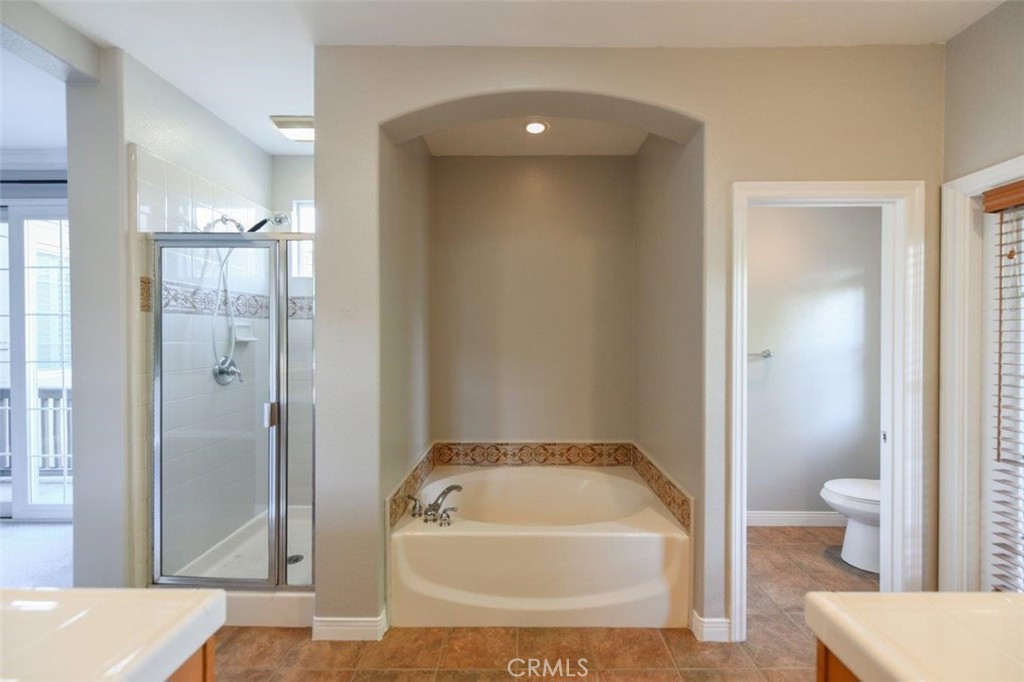 82 Figtree, Irvine CA 92603 - photo 21