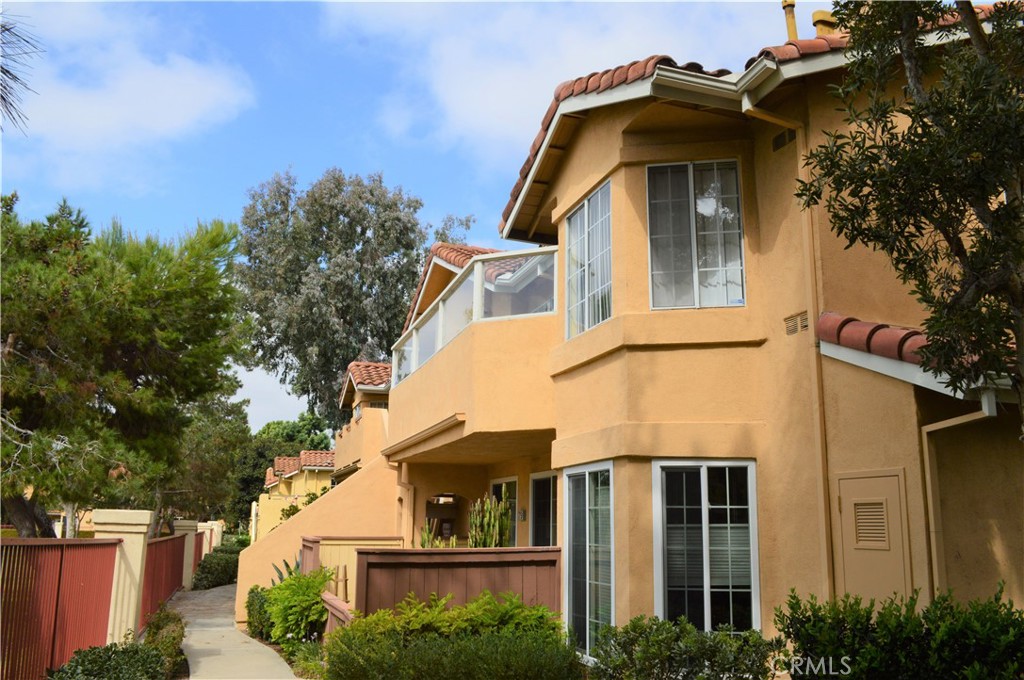 83 Alberti Aisle, Irvine CA 92614 - photo 1