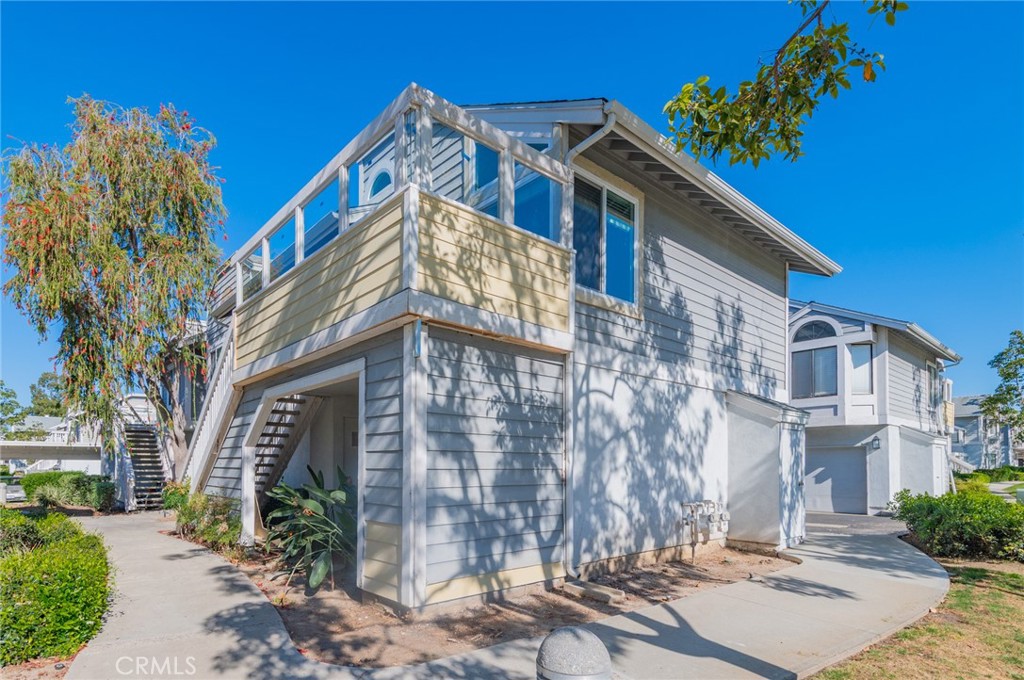 83 Huntington 278, Irvine CA 92620 - photo 1