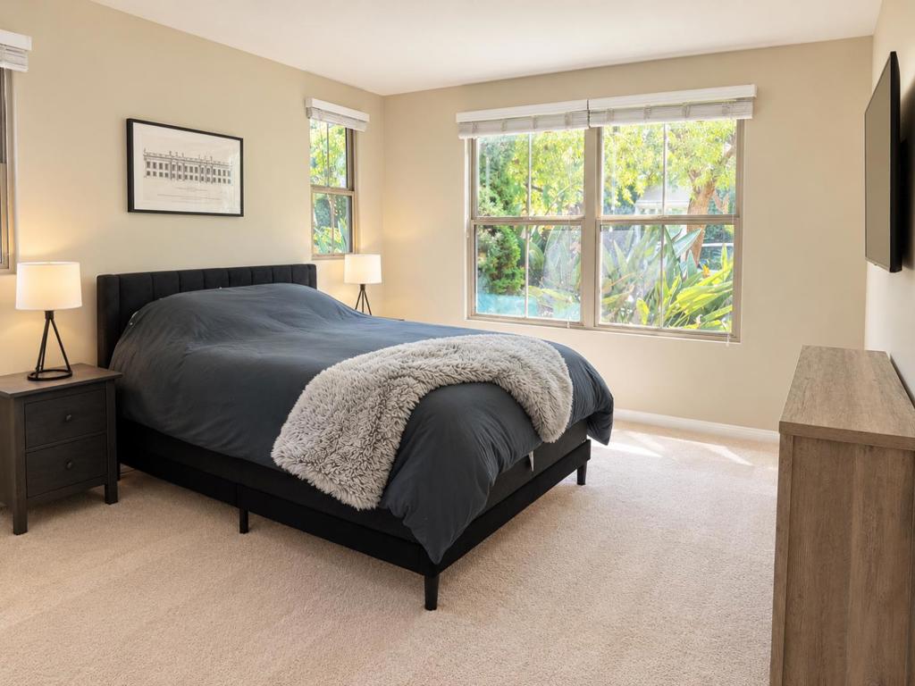 83 Mayfair, Irvine CA 92620 - photo 2