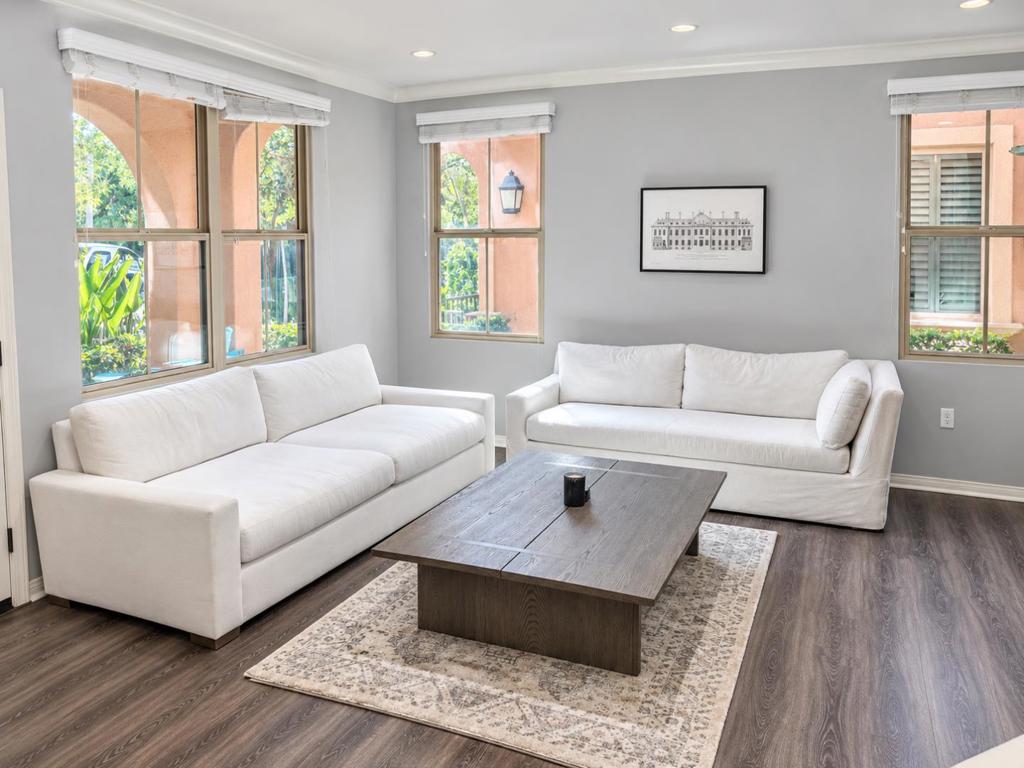83 Mayfair, Irvine CA 92620 - photo 5