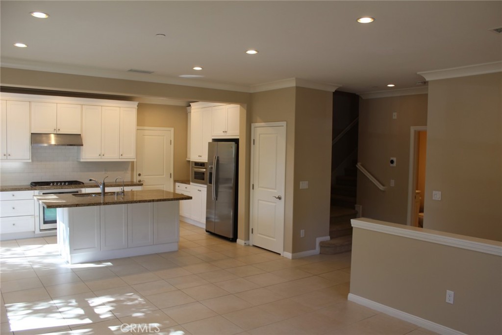 83 Thornhurst, Irvine CA 92620 - photo 7