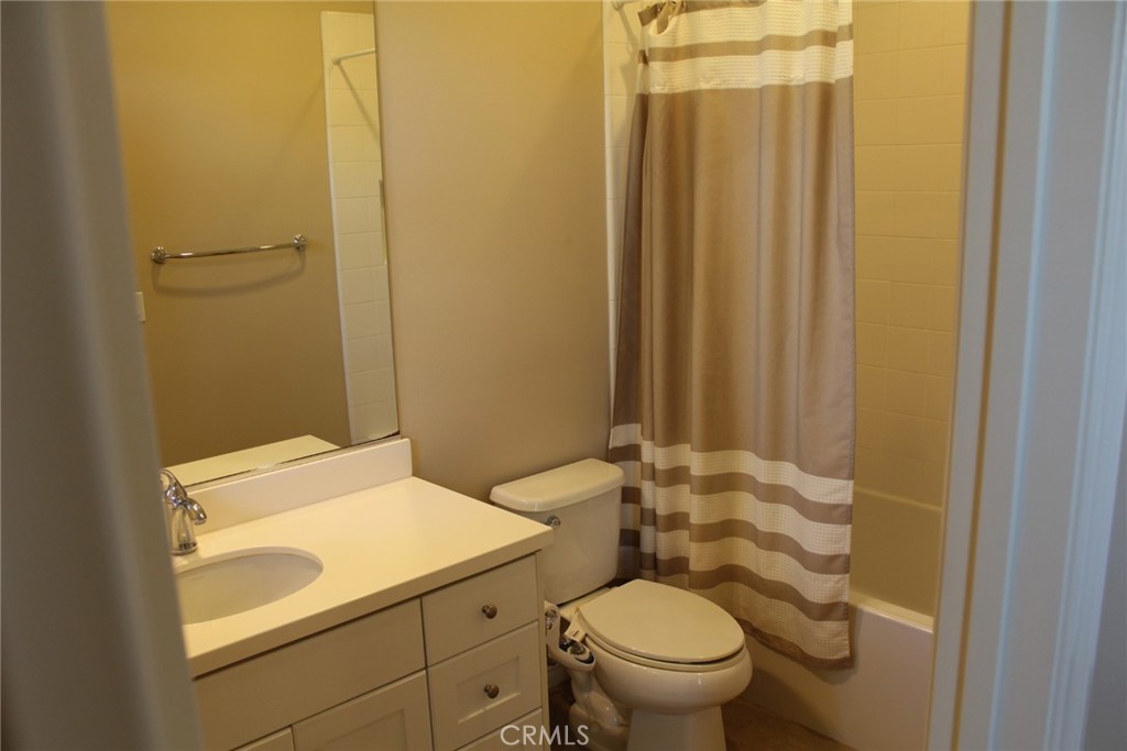 83 Thornhurst, Irvine CA 92620 - photo 10