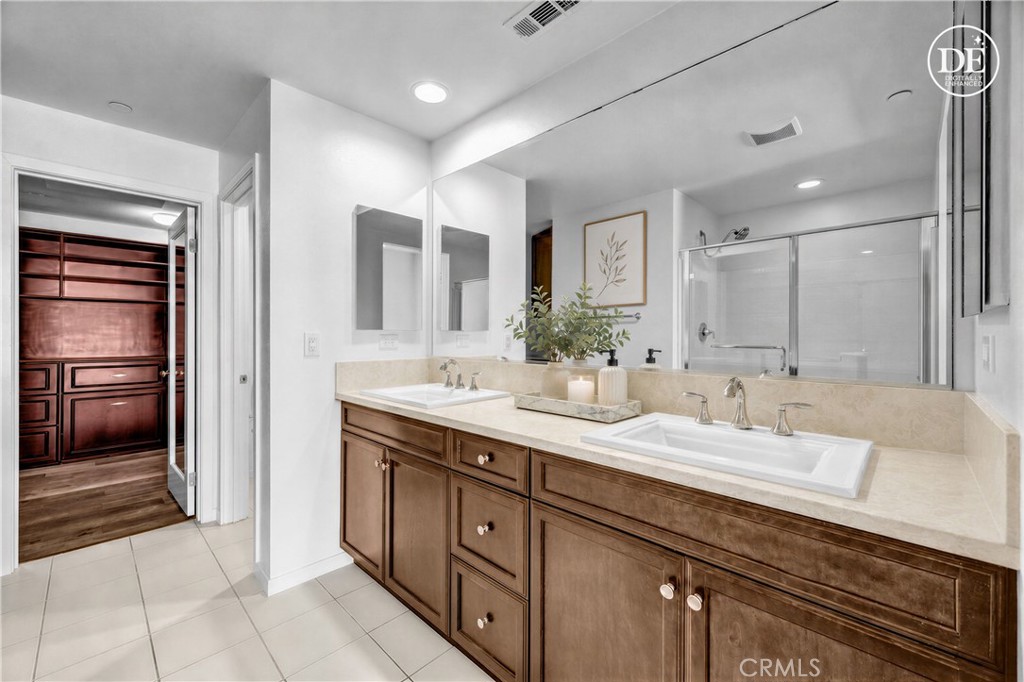 83 Waldorf, Irvine CA 92612 - photo 10