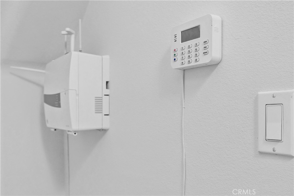 83 Waldorf, Irvine CA 92612 - photo 20