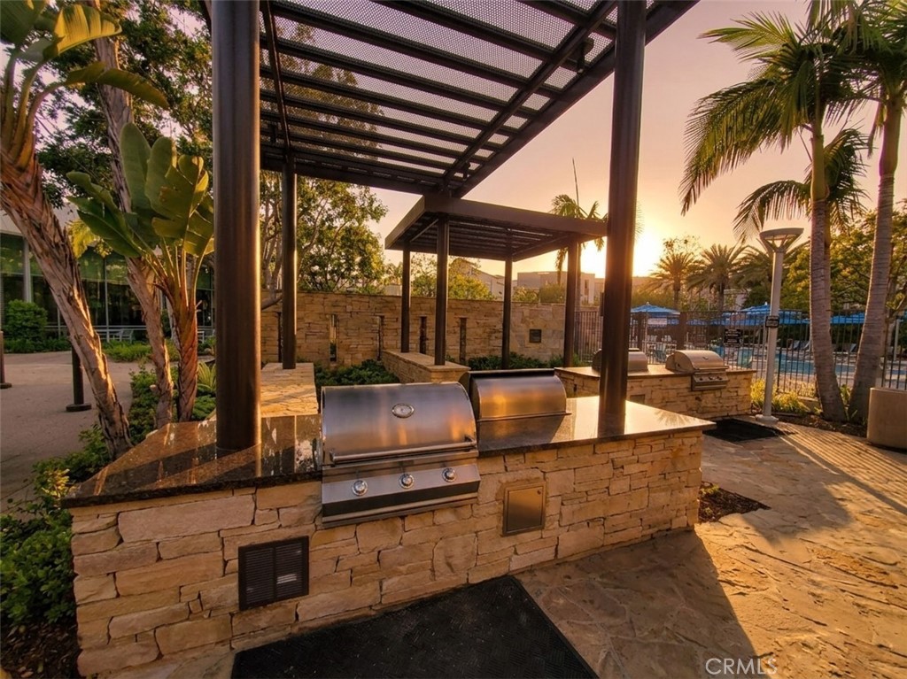 83 Waldorf, Irvine CA 92612 - photo 25