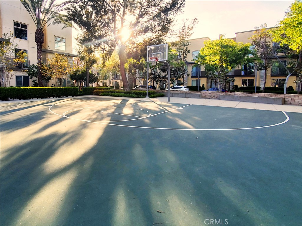 83 Waldorf, Irvine CA 92612 - photo 37