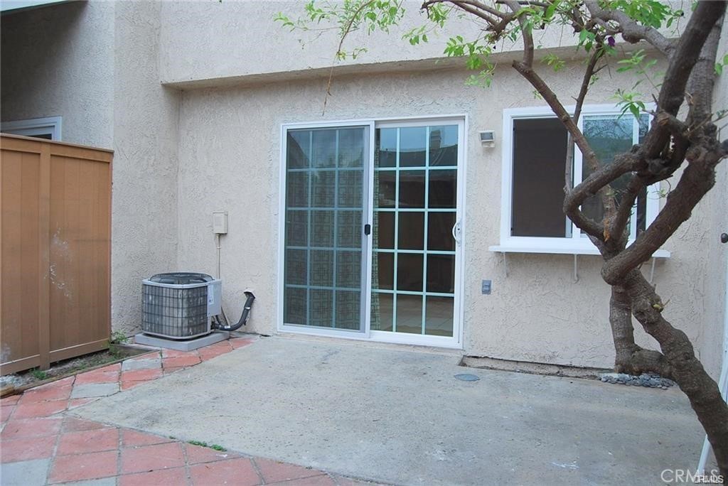 84 Briarwood, Irvine CA 92604 - photo 11