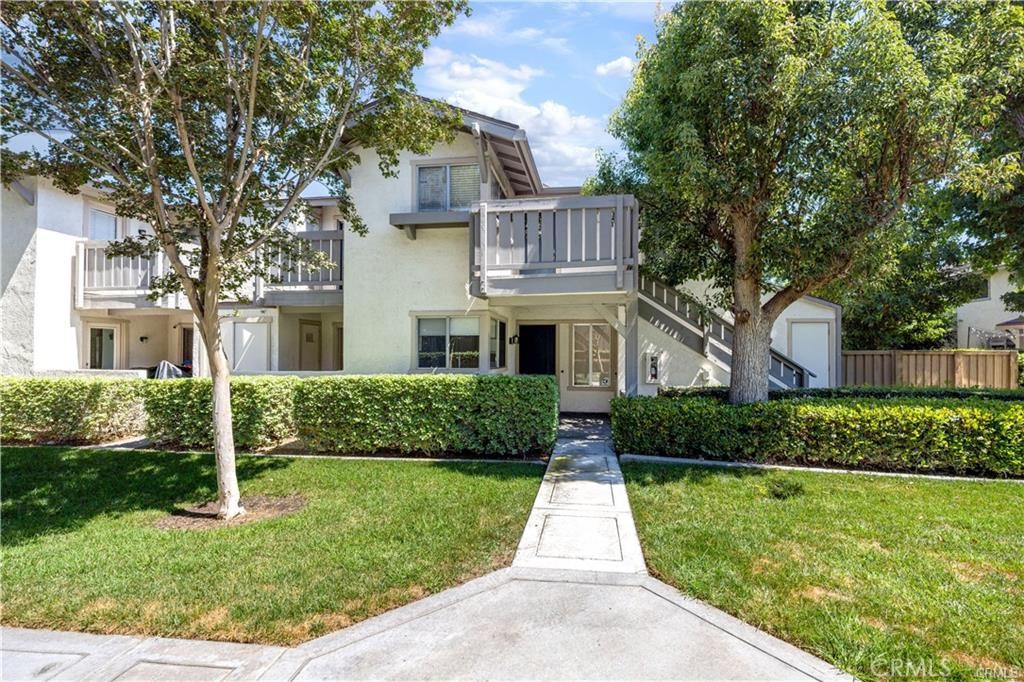 84 Clearbrook 37, Irvine CA 92614 - photo 2