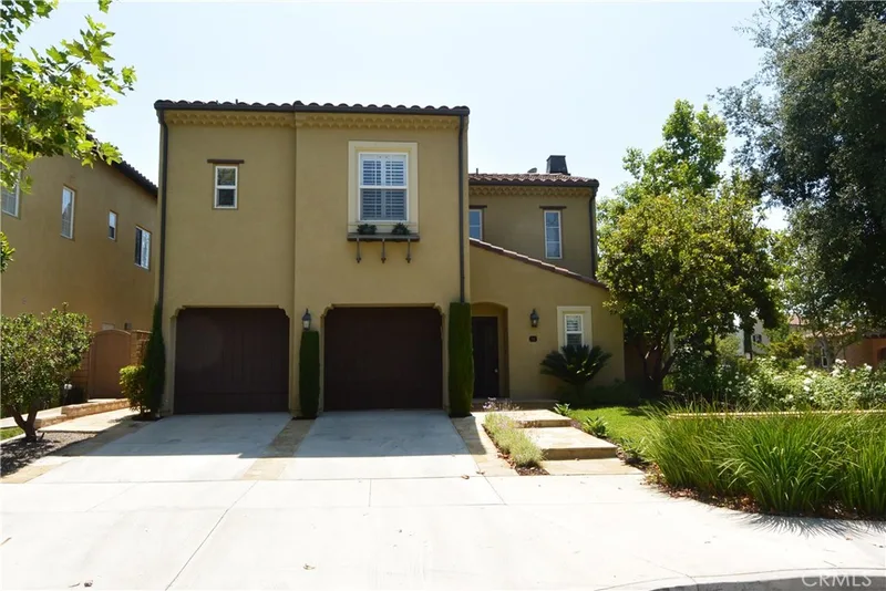84 Loganberry, Irvine, CA 92620