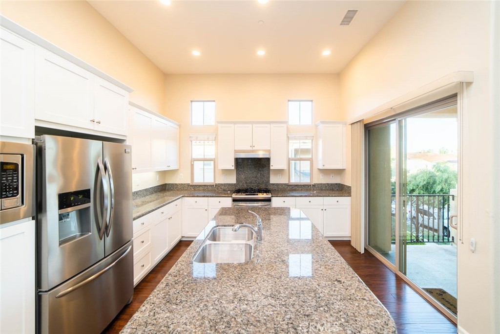 84 Nature, Irvine CA 92620 - photo 6
