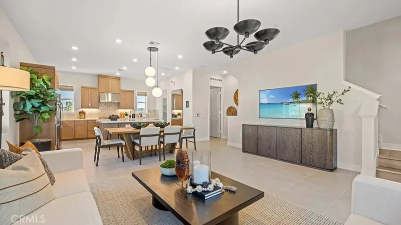 840 Sonia, Irvine, CA 92618