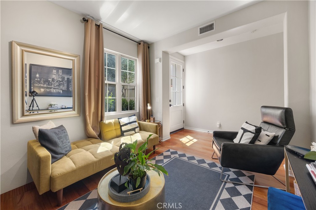 85 Mission, Irvine CA 92620 - photo 4