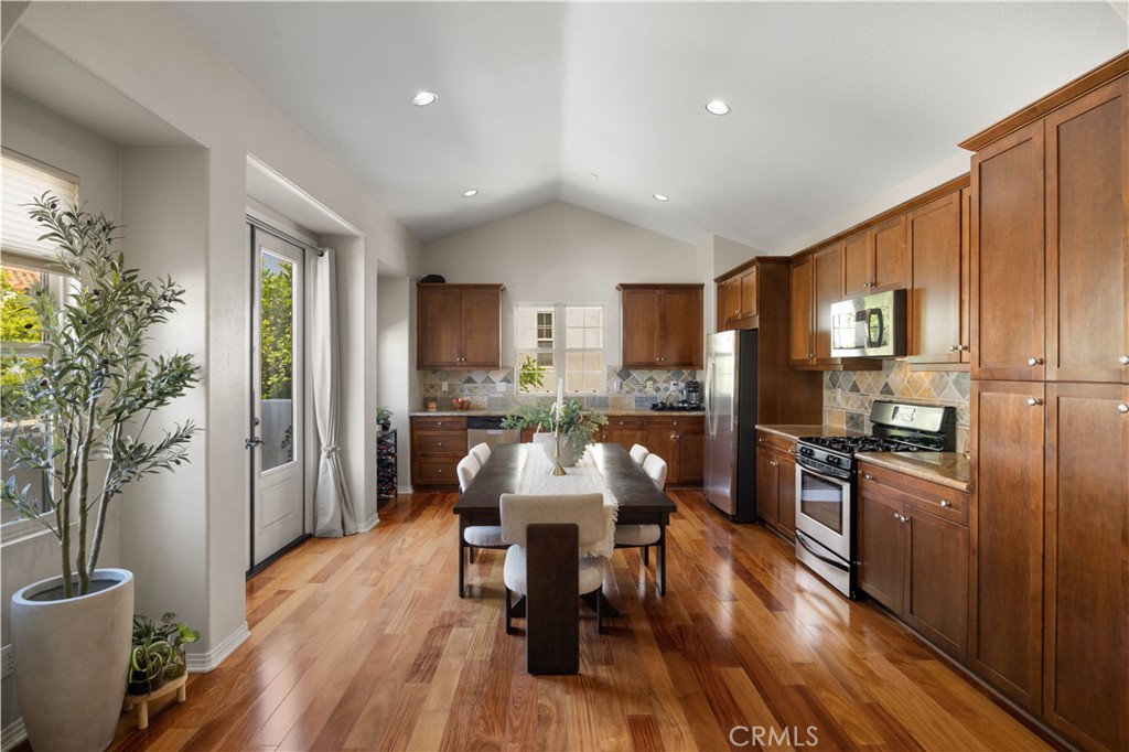 85 Mission, Irvine CA 92620 - photo 11