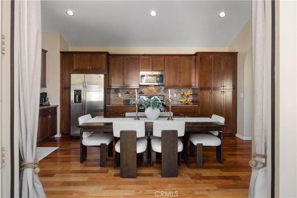85 Mission, Irvine CA 92620 - photo 18