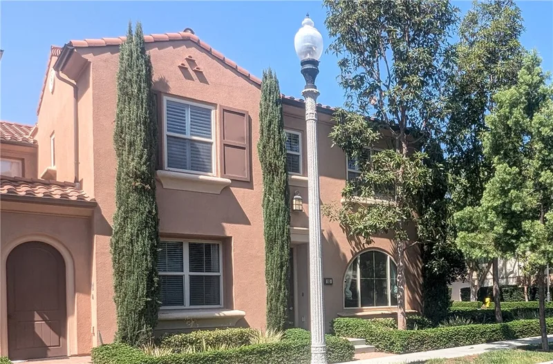 85 Thornhurst, Irvine