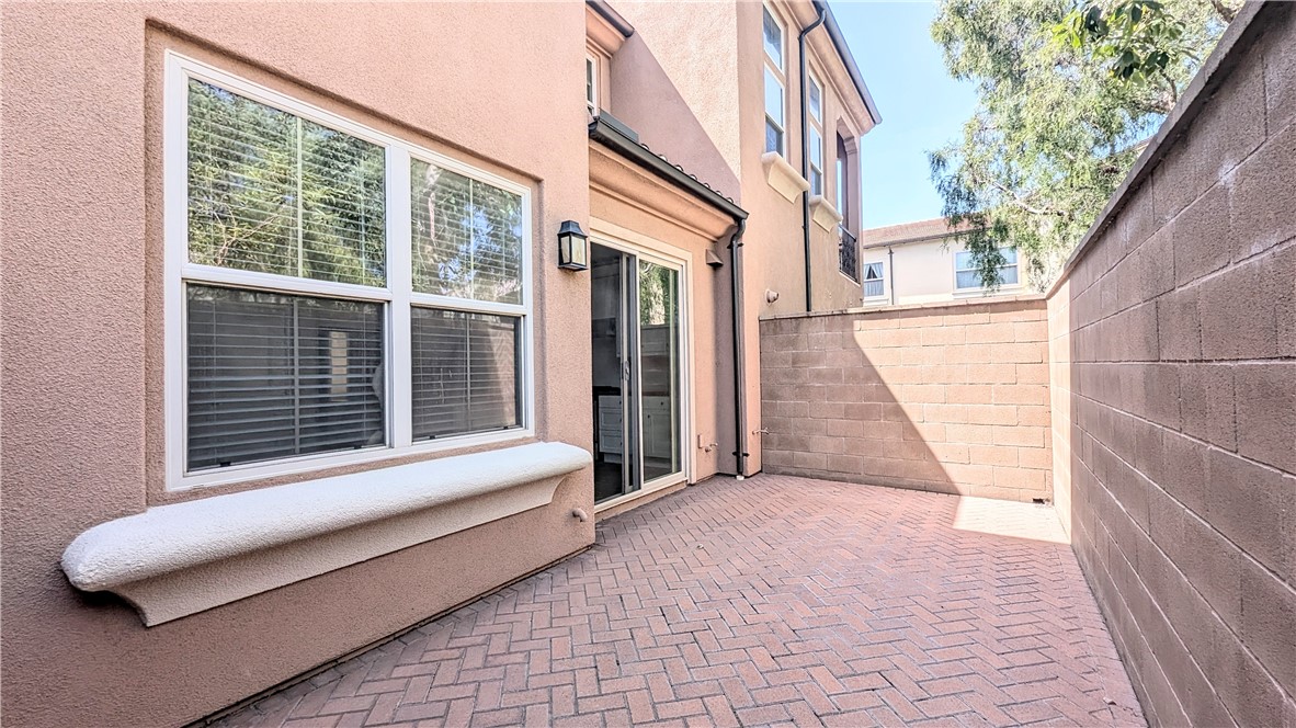 Private Enclosed Patio - 85 Thornhurst, Irvine CA 92620 - photo 10