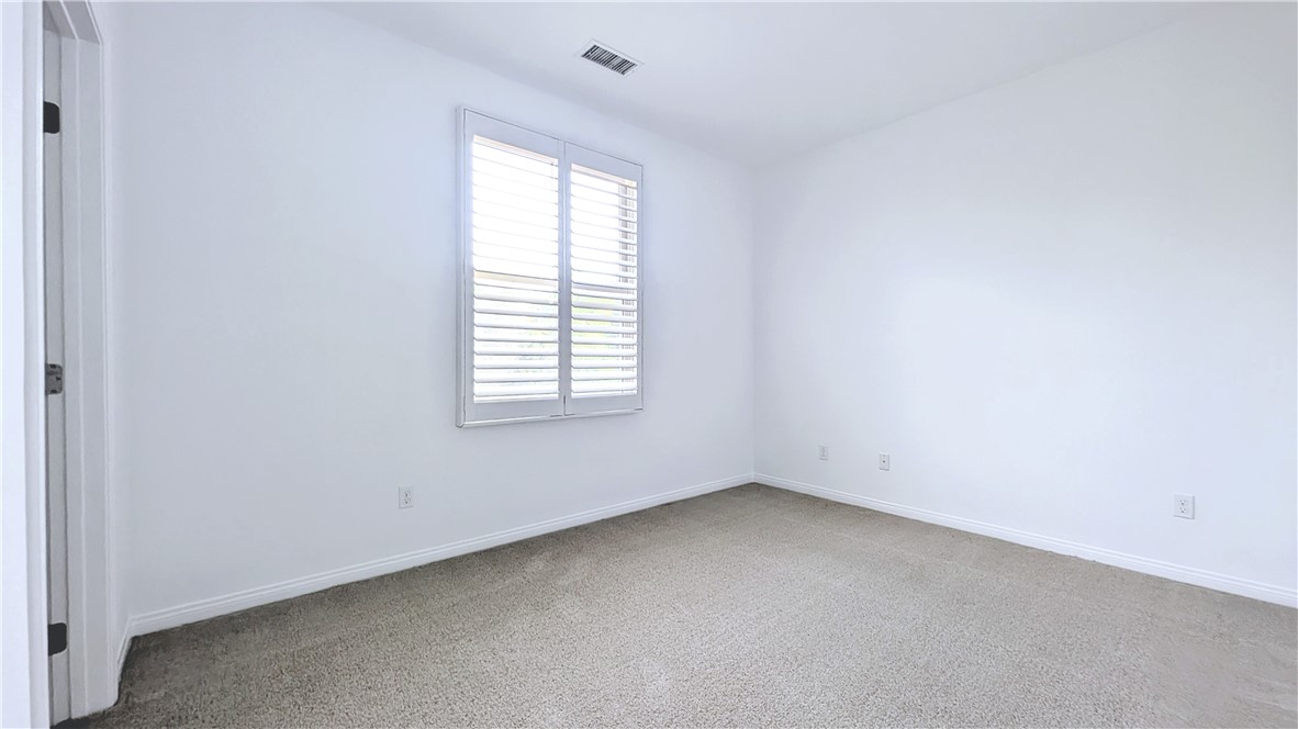 Junior Suite - 85 Thornhurst, Irvine CA 92620 - photo 16